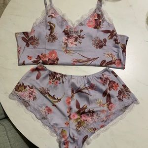 Victoria’s Secret Floral Lace Cami Set